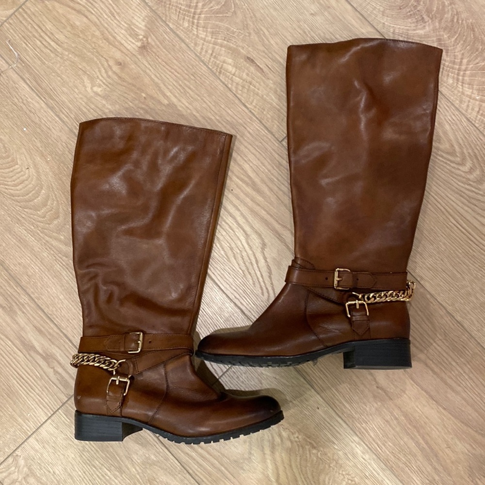 Genuine leather boots